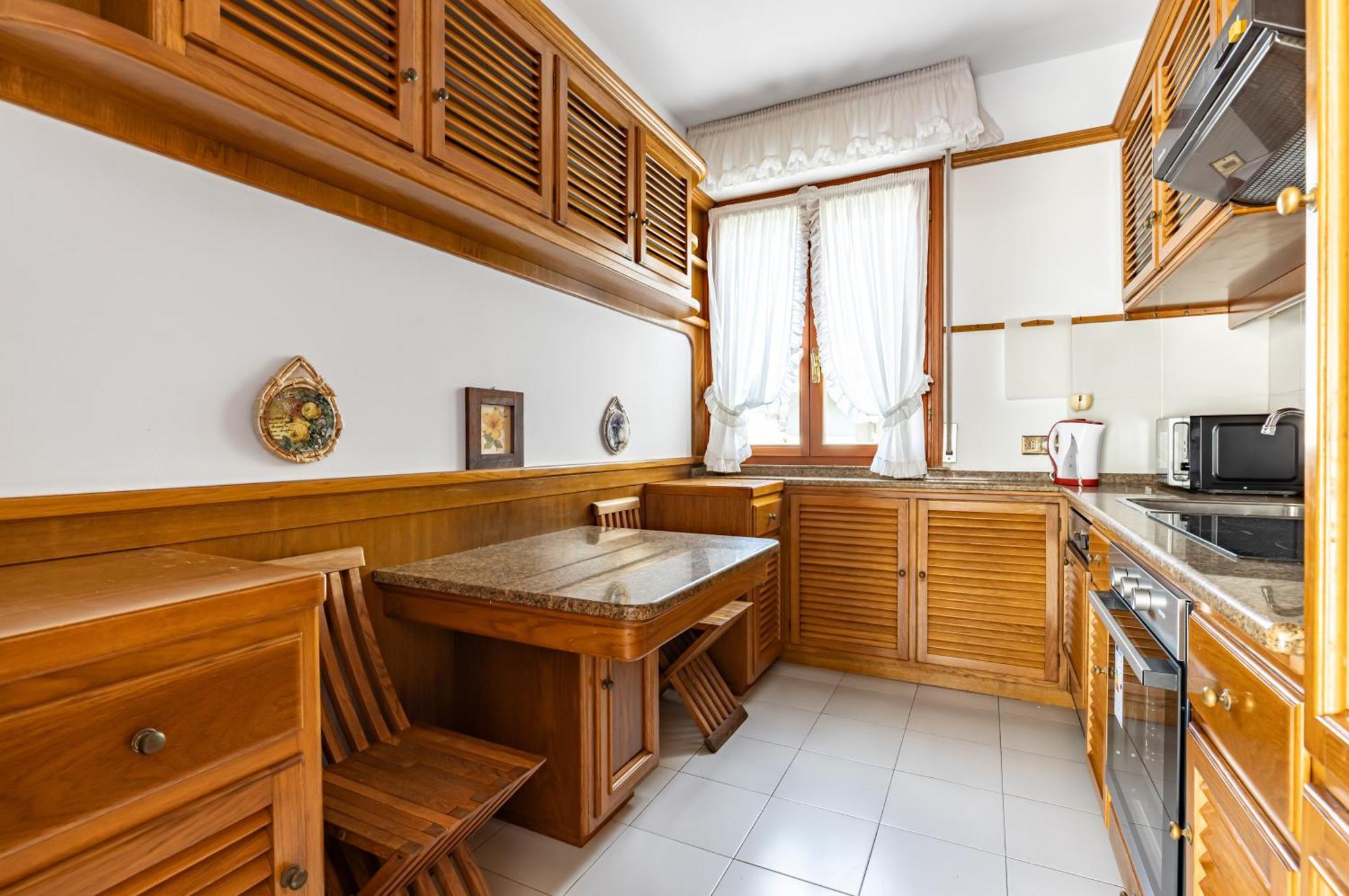 Apartment Two-levels With Terrace And Parking Viareggio